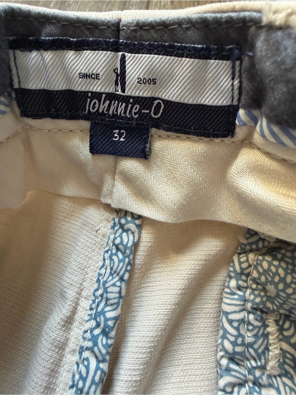 NWT Johnnie O Nassau Cotton Blend Shorts - Stone/ 32 - Picture 4 of 8